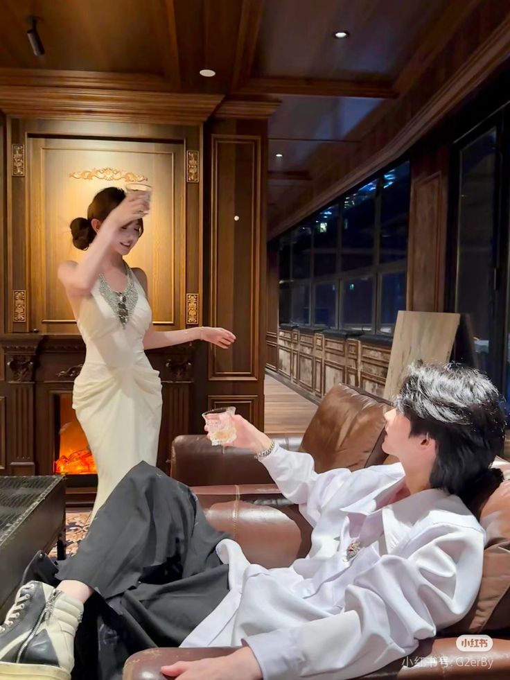 ẢNH ĐẾ QUÁ MẠNH MẼ