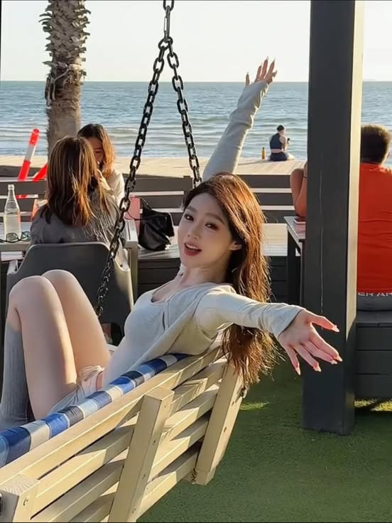 CHỒNG ĐỘT NHIÊN NGHĨ TÔI SẮP CHÉC